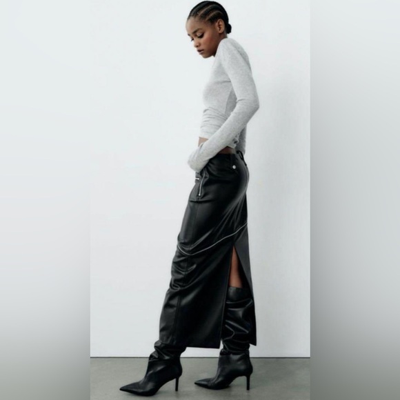 Zara 2 IN 1 DETACHABLE FAUX LEATHER MIDI SKIRT. Black. Size XS. New with Tags. - Picture 5 of 12